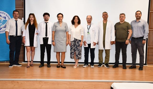 Acil Kliniği İlk Asistan Mezunlarını Verdi