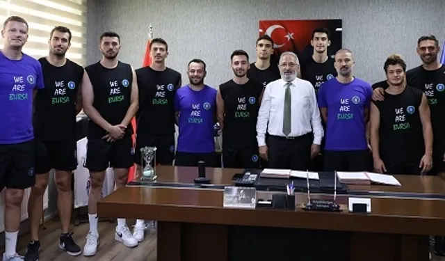 Erkek Voleybol Takımı’nda imzalar tamam