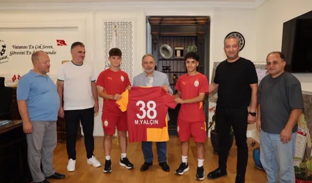 Galatasaray'a transfer olan Talaslı gençten ziyaret
