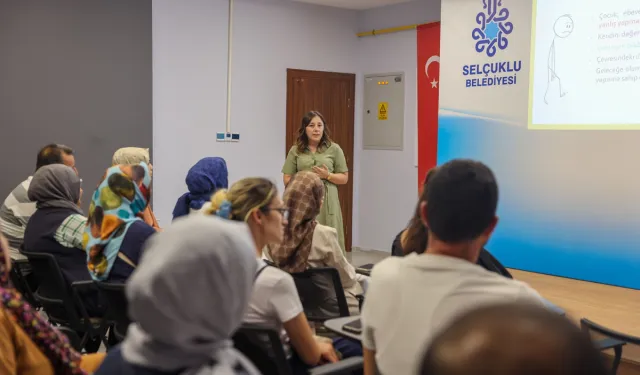 SAGEM'de olumlu ebeveynlik becerileri anlatıldı