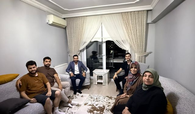 Başkan Erdoğan’ın Mektupları Kahramanmaraş'ta Şehit Ailelerine Ulaştırıldı