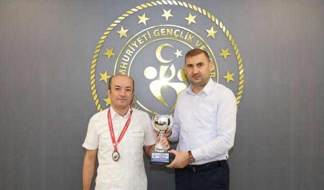 Kahramanmaraşlı Bilardocu Türkiye Üçüncüsü Oldu