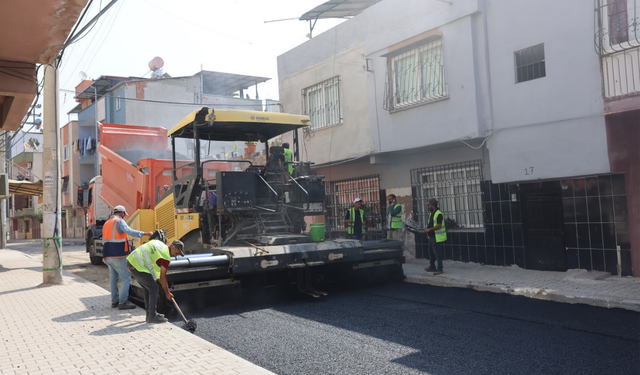 Mahalle Yolları Yenileniyor