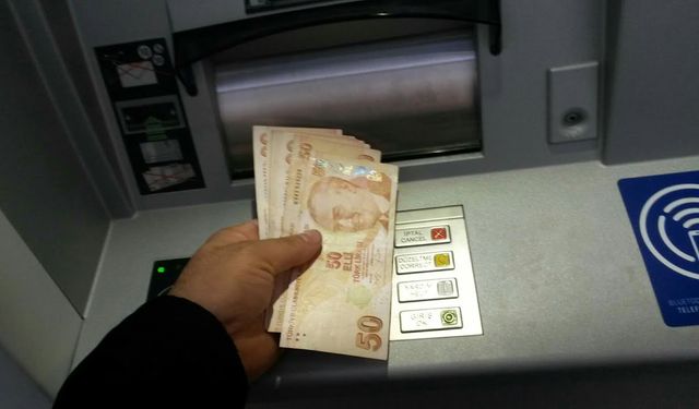 100 bin lira kredi çekenlerin geri ödeyeceği toplam para açıklandı