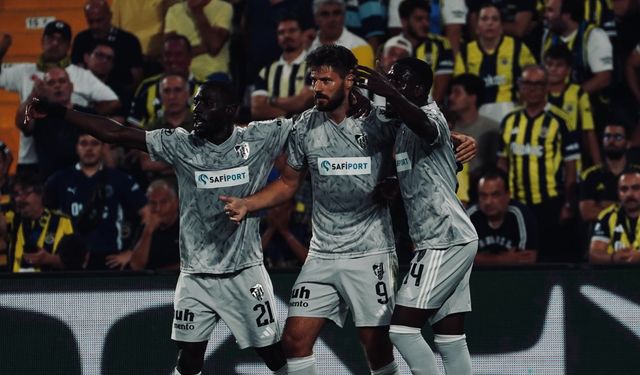 Fenerbahçe Kocaelispor’u 3-1 Mağlup Ederek 3 Puanı Aldı