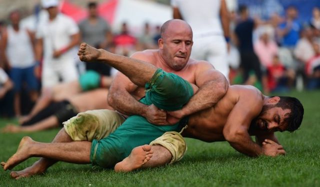 Kahramanmaraş'ta Uluslararası Karakucak Güreş Festivali Heyecanı Başlıyor