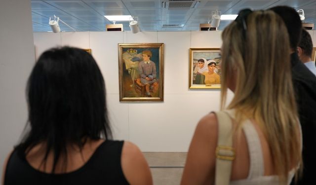 Sanatseverleri Buluşturan Portreler Duyguları Yansıttı