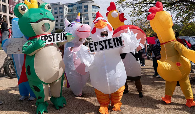 ABD'de Trump Protestoları! Binlerce Kişi Sokaklara Döküldü