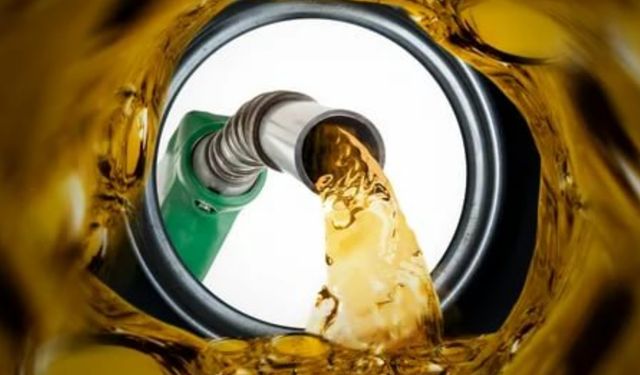 Benzine Gece Yarısı Şoku: Yeni Fiyatlar Belli Oluyor