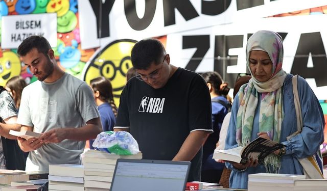Binlerce Okur Kültür ve Edebiyatın Kalbinde Buluştu