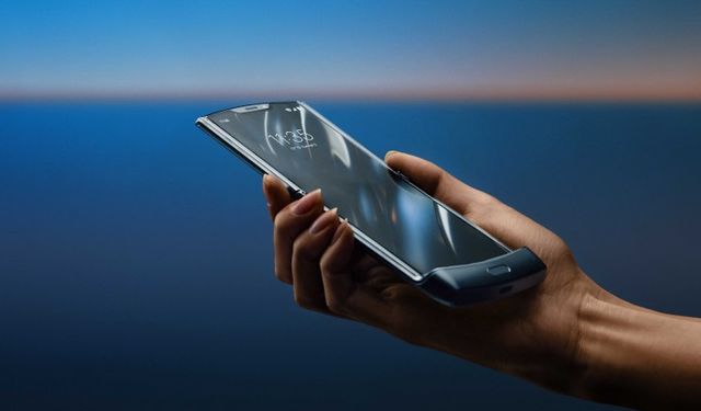 Bir Dönemin Efsanesi Geri Dönüyor: Telefon Devi Türkiye’de Yeniden Sahneye Çıkıyor!