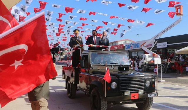 Cumhuriyet Coşkusu Göz Kamaştırdı