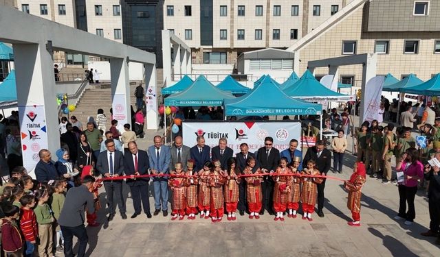 Kahramanmaraş'ta “Bilimle Hayata Yeniden Başlıyoruz” Şenliği Yoğun İlgi Gördü