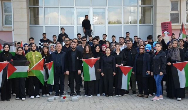 Kahramanmaraş’ta KSÜ Öğrencileri Filistin ve Doğu Türkistan İçin Tek Yürek Oldu