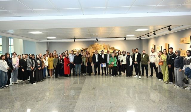 “Filistin’in Sessiz Duvarları” Sergisi Sanatseverlerle Buluştu