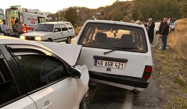 Kahramanmaraş'ta Trafik Kazası: 5 Yaralı