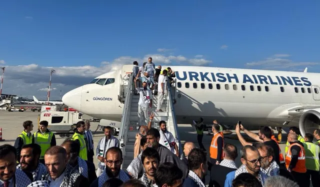 Küresel Sumud Filosu Aktivistleri İstanbul’da: Bakanlardan Anlamlı Karşılama