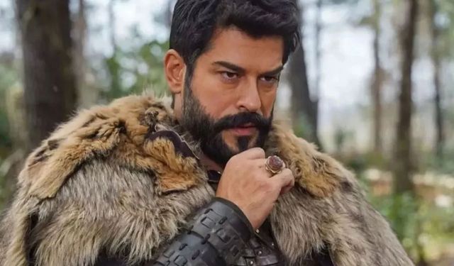 Burak Özçivit Kuruluş Osman'dan Ayrıldıktan Sonra Tek Kişilik Tiyatro Oyununa Hazırlanıyor