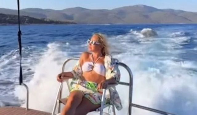 Şarkıcı Ceylan Avcı Nişantaşı'nda Doğal Haliyle Görüntülendi