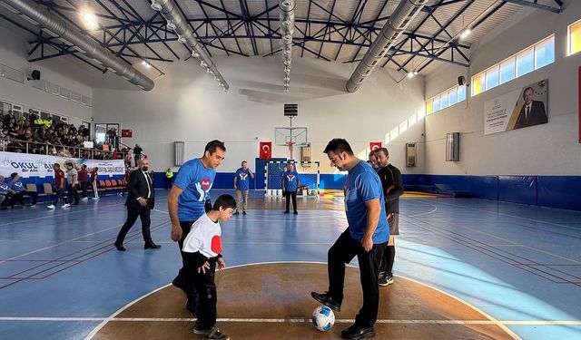 3 Aralık Dünya Farkındalık Günü Gazipaşa’da Özel Öğrencilerle Kutlandı