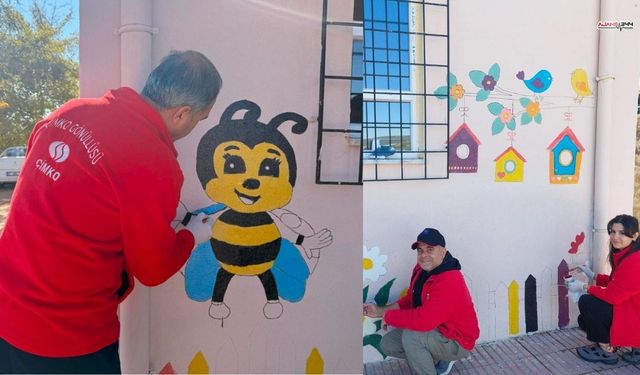 Kahramanmaraş'ta Bir Okulun Duvarı Çocukların Hayalleriyle Renklendi