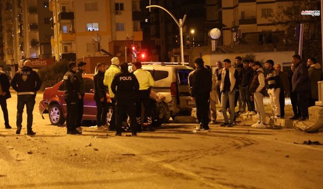 Baba yadigarı otomobil hurdaya döndü: 2 yaralı