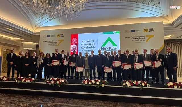 Kahramanmaraş Halk Eğitimi Merkezi Türkiye'de İlk 10'da!