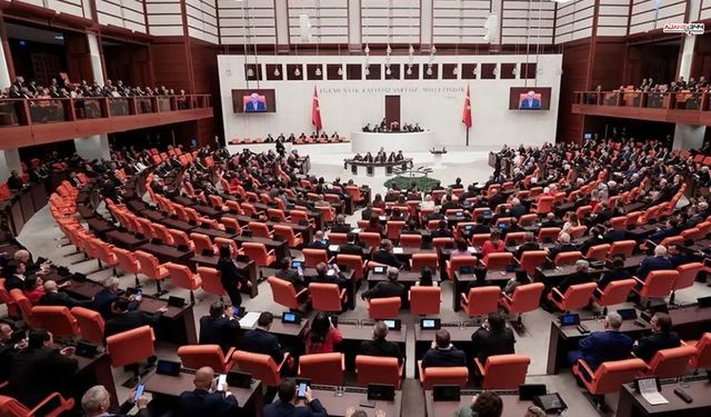 Üst Düzey Memura 30 Bin TL Zam Geri Çekildi İddiası