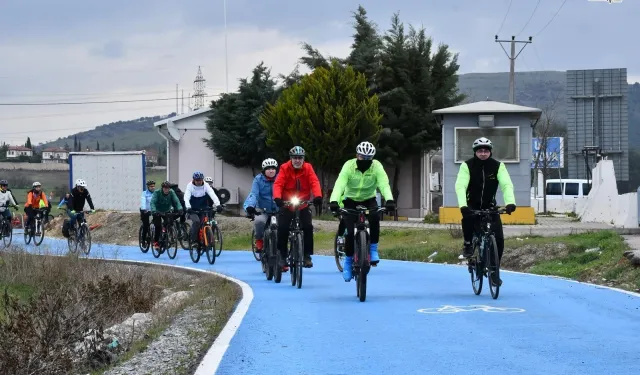 Balıkesir'de Her Ay Sağlık İçin Pedal