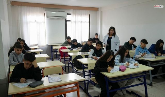 Binlerce öğrenciye ücretsiz sınav hazırlık kursu ve yemek desteği sağlandı