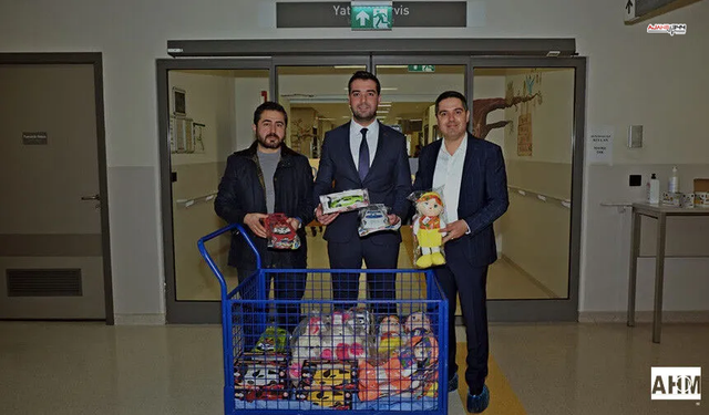 Genç Birlik’ten Minik Yüreklere Umut Dokunuşu