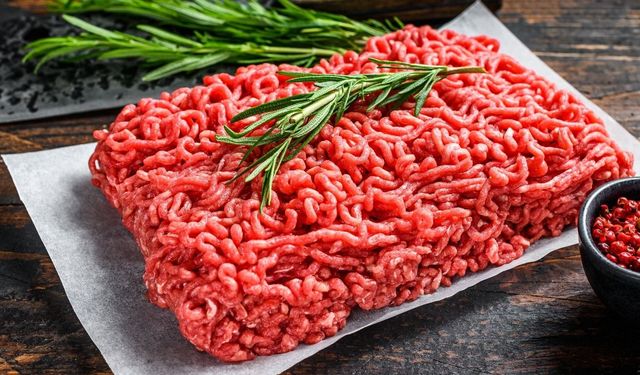 O markette Ramazan boyunca kıymaya indirim yapıldı!