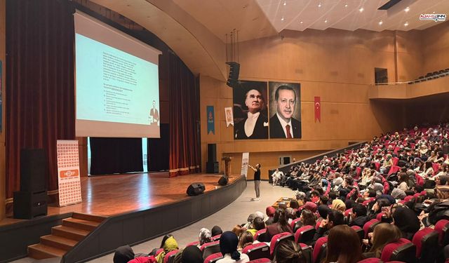 Onikişubat Belediyesi, YKS ve KPSS Kazandıran Taktikler Kampı’nı Başlattı