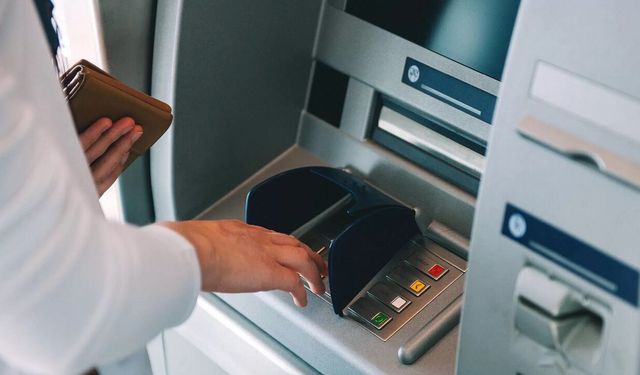 Bankalar duyurdu: 200 bin lirası olanlar günlük bu rakamı kazanacak!