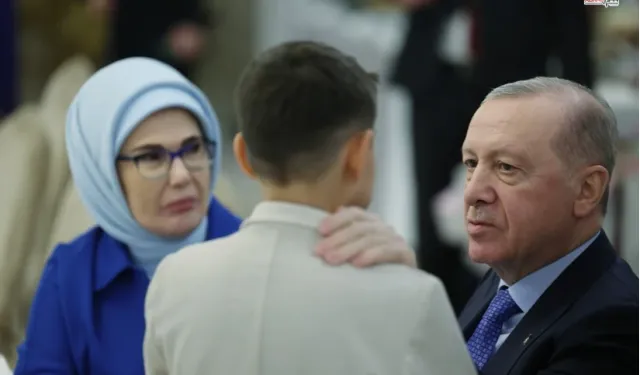 Cumhurbaşkanı Erdoğan çocuklarla iftar yaptı