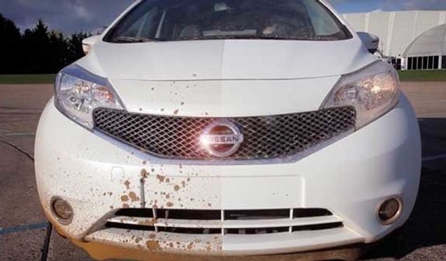 Nissan kendini temizleyen araba boyası geliştirdi