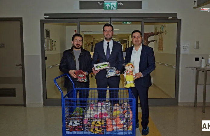 Genç Birlik’ten Minik Yüreklere Umut Dokunuşu