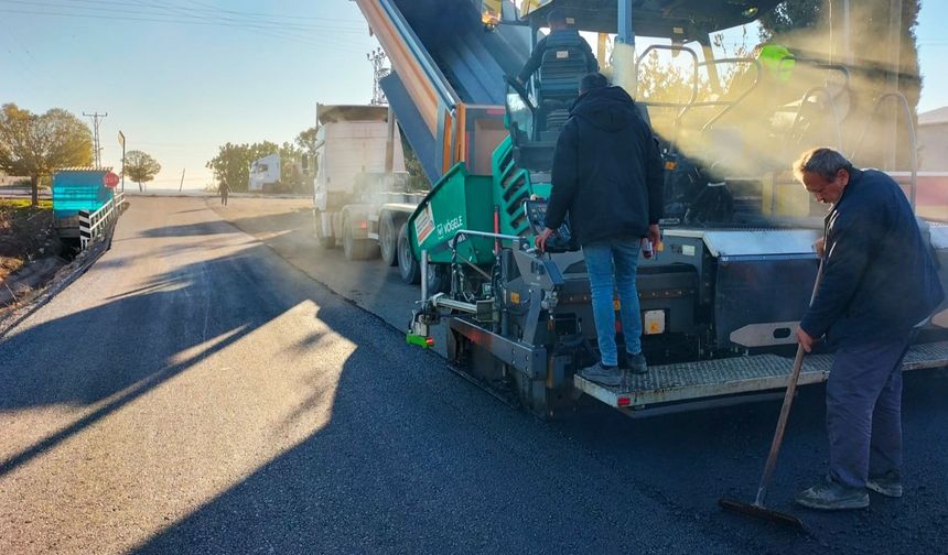 Büyükşehir Belediyesi, Çiğli'nin Ana Caddesini 7 Milyon TL'lik Yatırımla Yeniledi