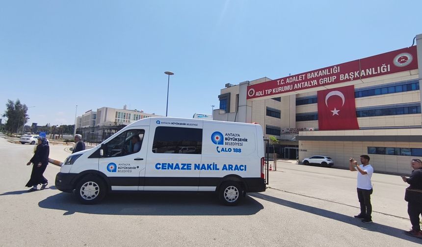 Arkadaşı Tarafından Başından Vurularak Öldürülen 17 Yaşındaki Genç Kızın Cenazesi Teslim Alındı