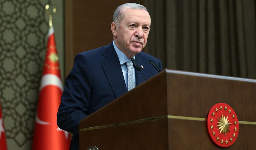 Cumhurbaşkanı Erdoğan: "İnsanımıza Hakaret Eden Gazeteci Olamaz"