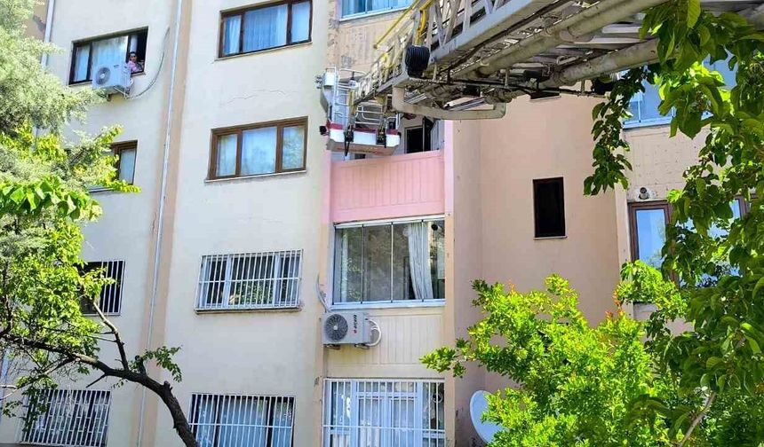 İki gündür haber alınamayan kadın evde ölü bulundu
