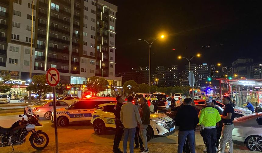 "Dur" ihtarına uymayıp kaçarken polis memuruna çarptı