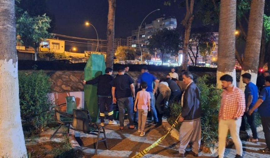 Bir kişi parkta ölü bulundu
