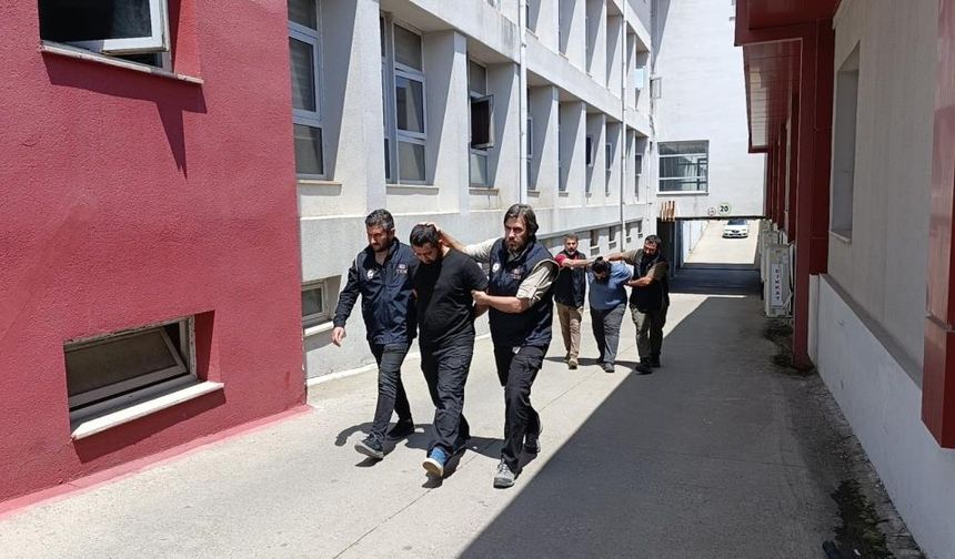 DEAŞ'a 3 milyon TL aktaran 2 şüpheli tutuklandı