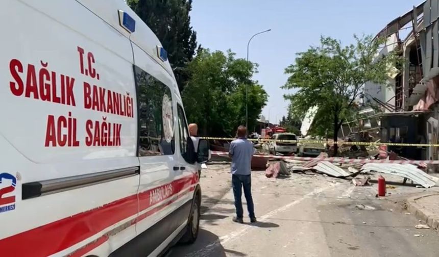 Halı fabrikasında patlama: 7 yaralı