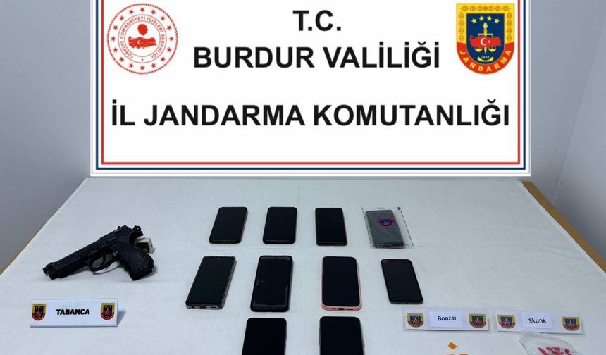 Jandarma Ekiplerinden Zehir Şebekesine Darbe