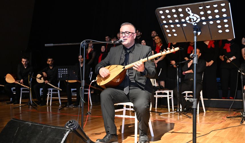 KSÜ’de Âşık Mahzuni Şerif’i Anma Konseri Düzenlendi