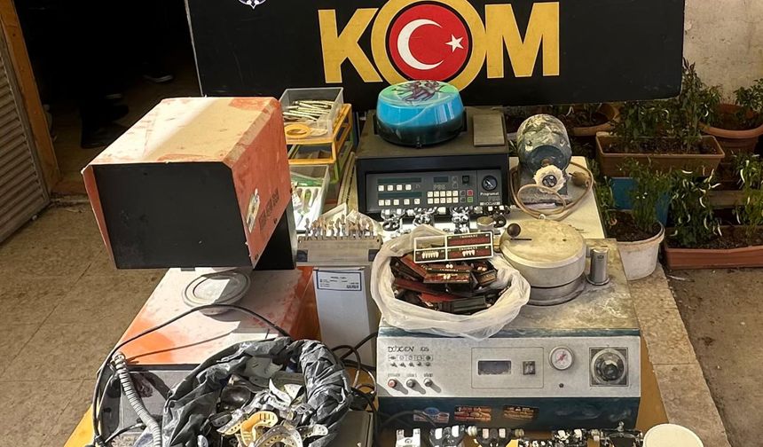 Ruhsatsız Diş Kliniğine Baskın: 1 Gözaltı