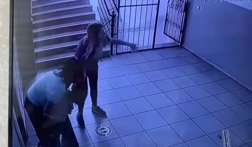 Öğretmen Heimlich Manevrasıyla Öğrencinin Hayatını Kurtardı