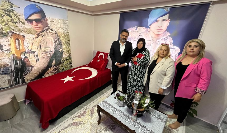 Şehit Annelerine Anlamlı Ziyaret